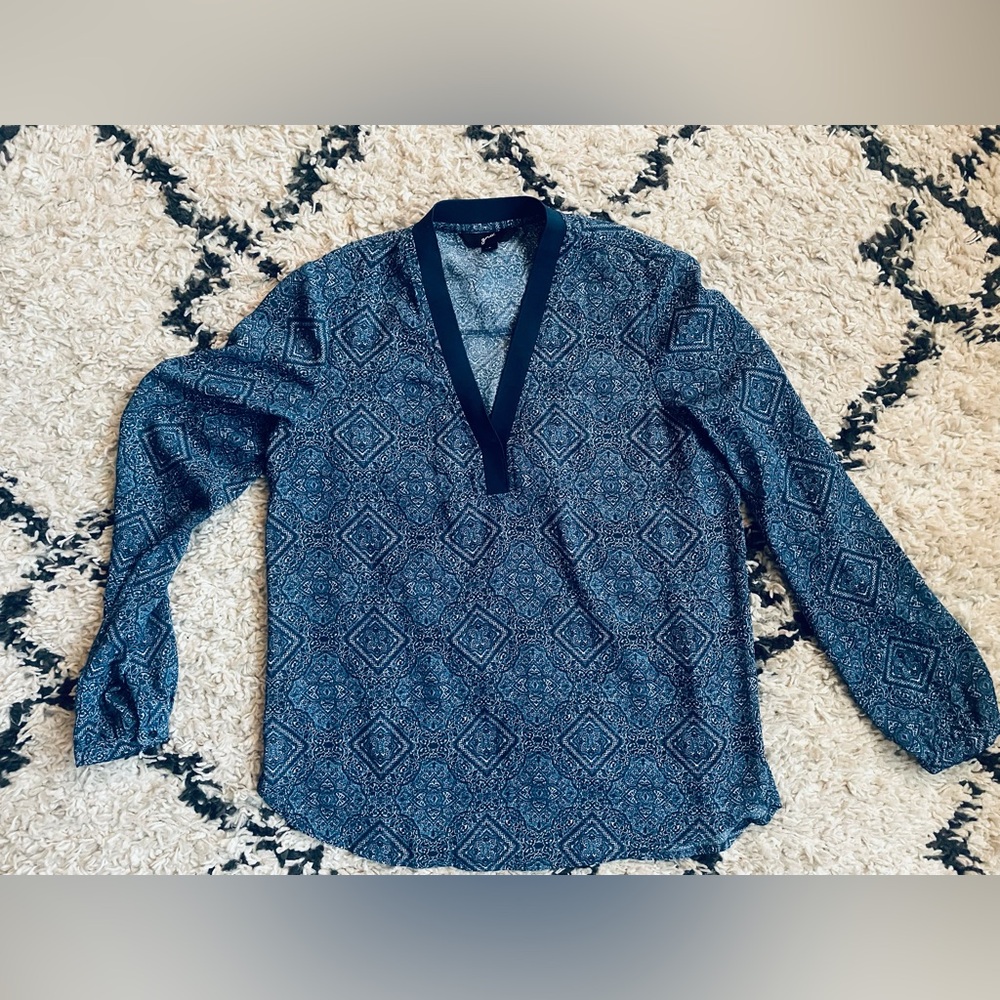 V-Neck Boho Bouse